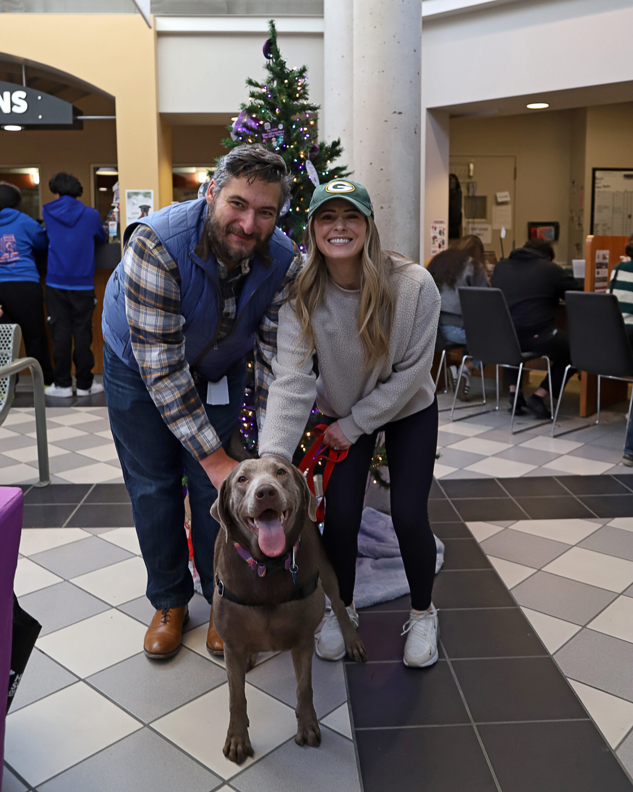 Humane Society of Utah Invites Media to Cover Home for the Holidays